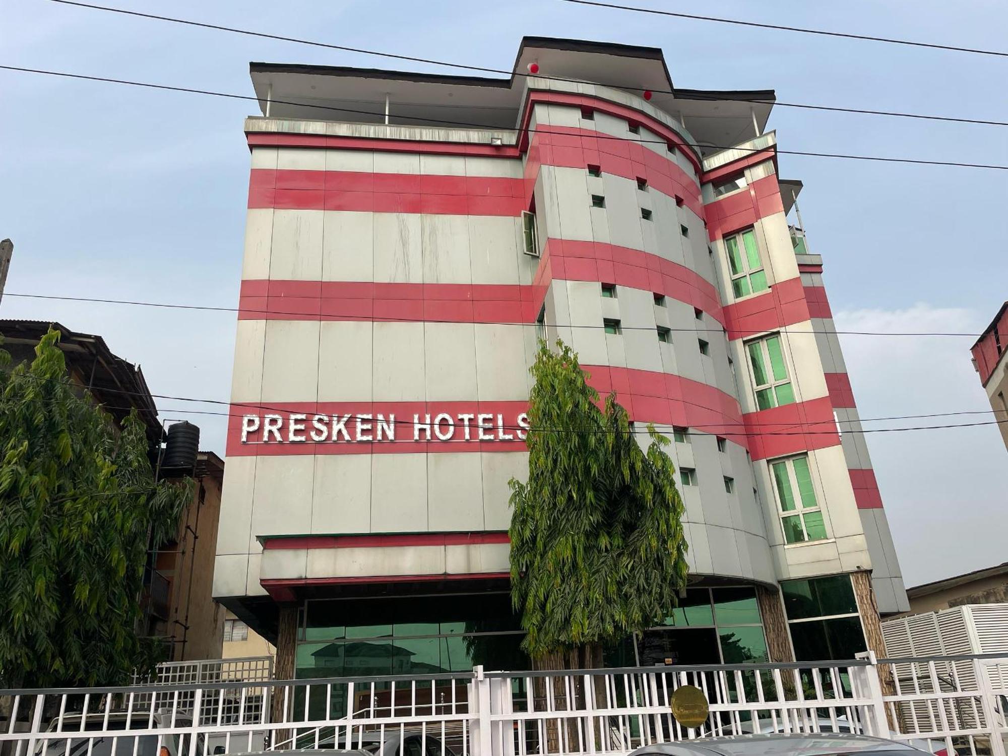 Presken Hotel At International Airport Road Ikeja Ngoại thất bức ảnh